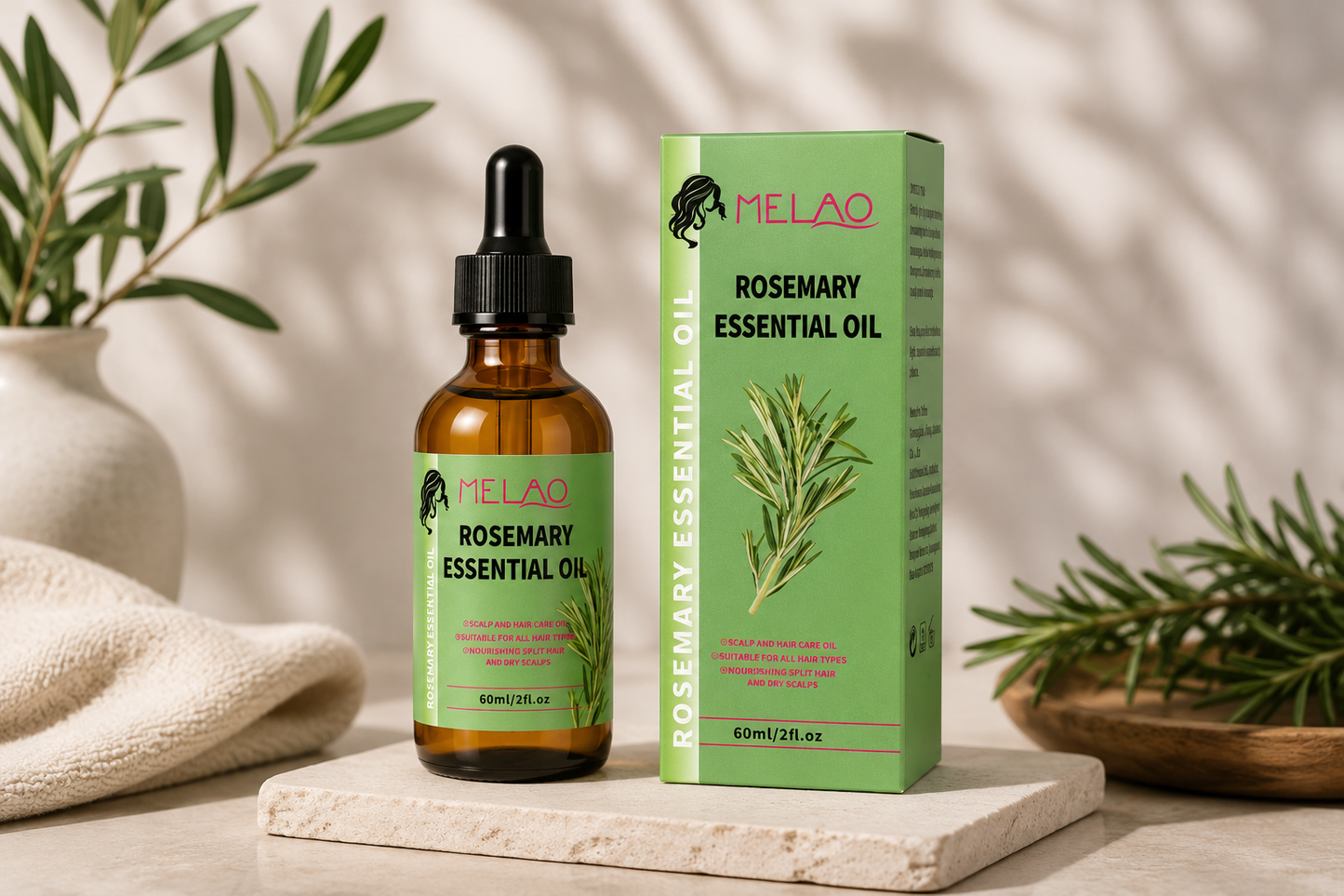 Huile de romarin ECOLIVEN présentée avec son coffret et son emballage